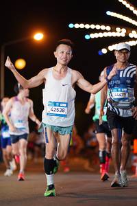 BIB: 42538, 44479
                            <button type="button" onclick="openModal(22843438)" class="btn btn-primary btn-sm float-right btn-popup" data-toggle="modal" data-target=".modal-high-quality">
                        <i class="fas fa-shopping-cart"></i> Add to Cart
                    </button>
                                            <button type="button" onclick="isThisMe(22843438, true)" class="btn btn-success btn-sm float-right btn-popup btn-isme hidden" data-toggle="tooltip" data-placement="bottom" title="นี่คือรูปของคุณใช่ไหม คลิกที่นี่เพื่อเอาเข้าอัลบั้ม">
                        <i class="fas fa-plus"></i> Add to album
                    </button>
                    <button type="button" onclick="isThisMe(22843438, false)" class="btn btn-warning btn-sm float-right btn-popup btn-isnotme hidden">
                        <i class="fas fa-ban"></i> Remove from album
                    </button>